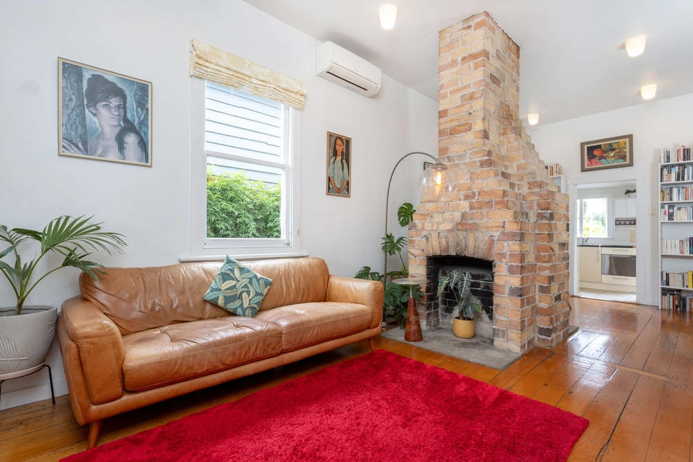 Photos of 14 Bond Street
