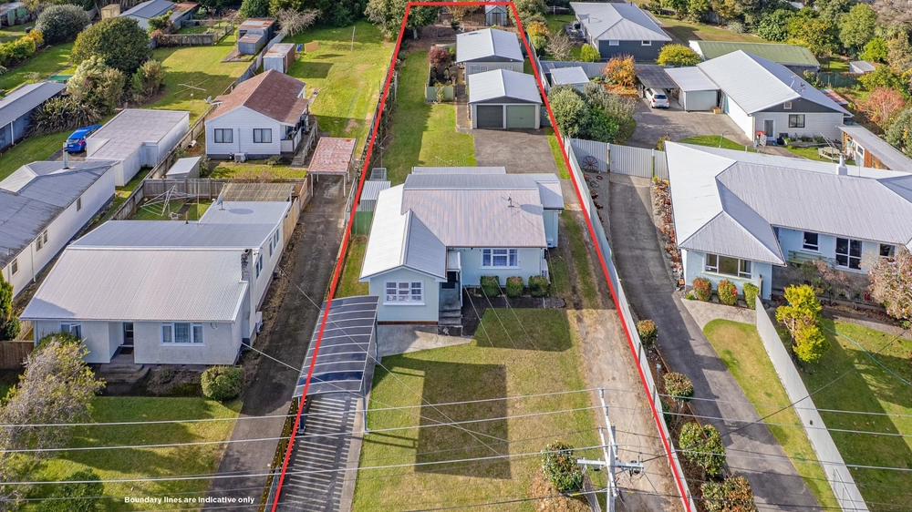 Photos of 4 and 4A Kells Avenue