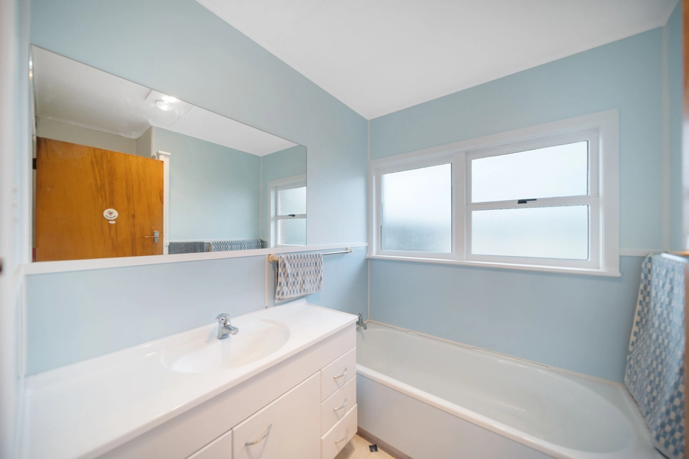 Photos of 21 Mason Avenue