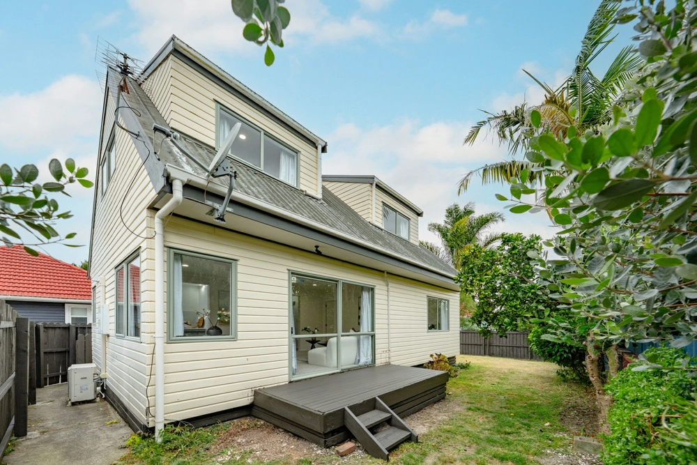 Photos of 3/12 Mears Place