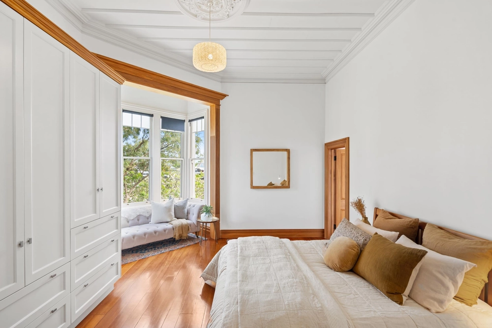 Photos of 6 Thompson Road