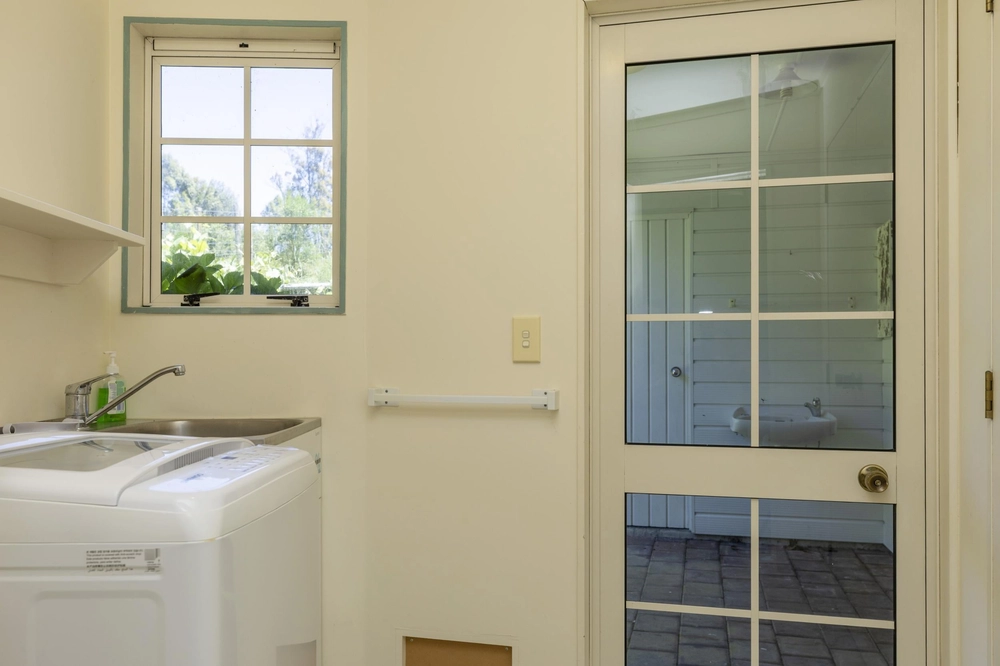 Photos of 65 Te Moenga Park