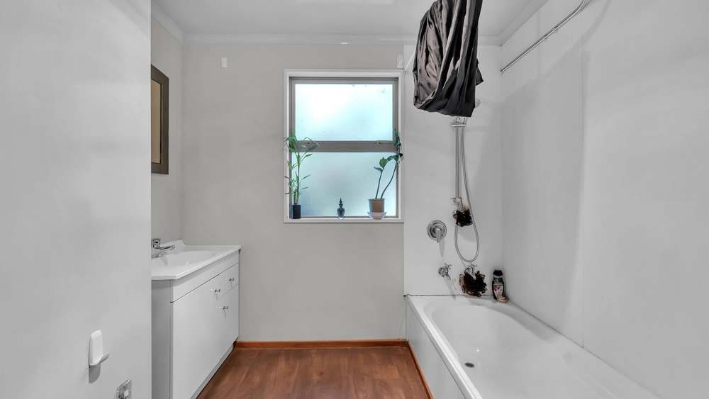 Photos of 126 Kainga Road