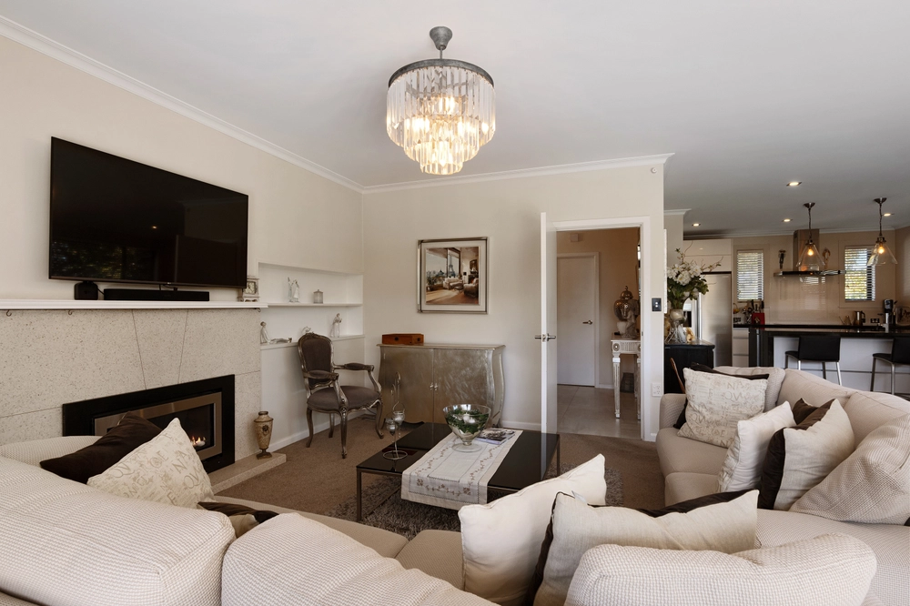 Photos of 15 Mcdougall Avenue