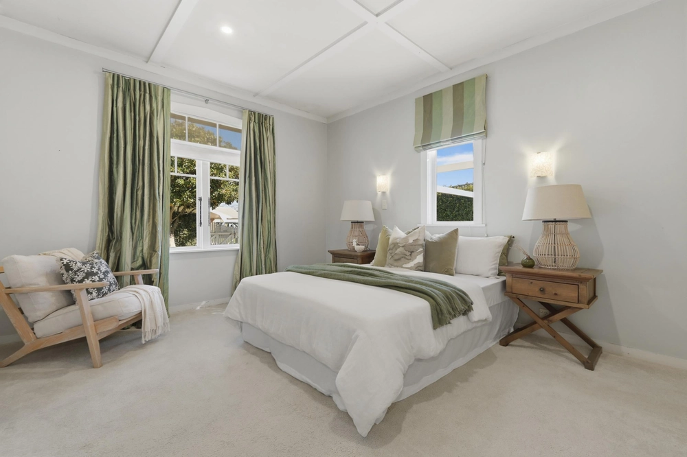 Photos of 9 Fourteenth Avenue