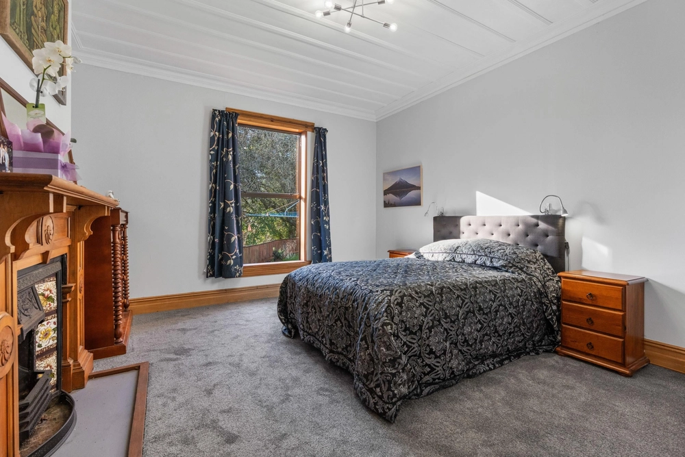 Photos of 2 Ensor Street