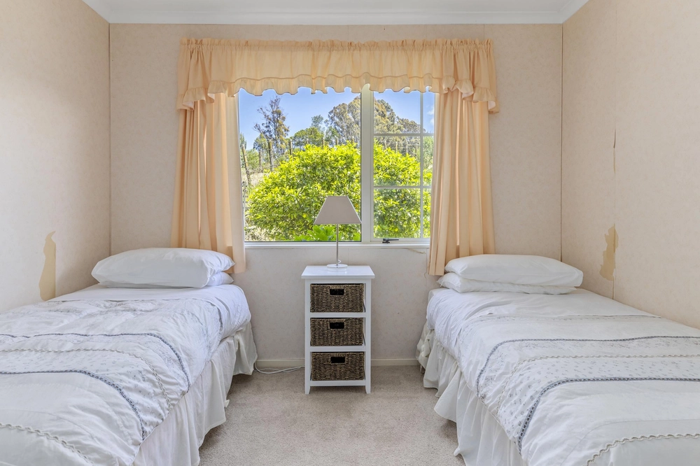 Photos of 65 Te Moenga Park