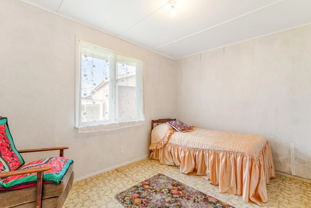 Photos of 94 Wilson Road South
