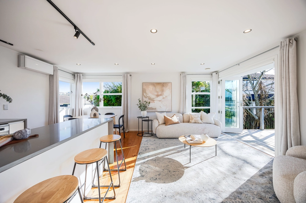 Photos of 35A Marua Road