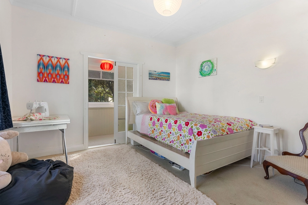 Photos of 102 Darlington Road