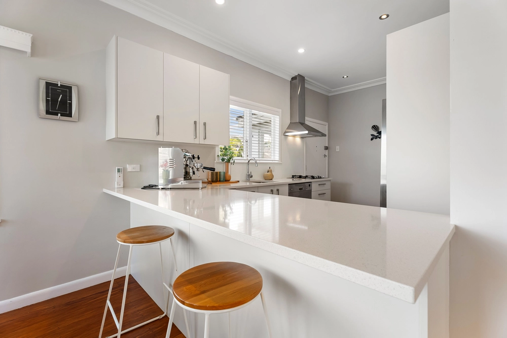 Photos of 19 Riddell Road