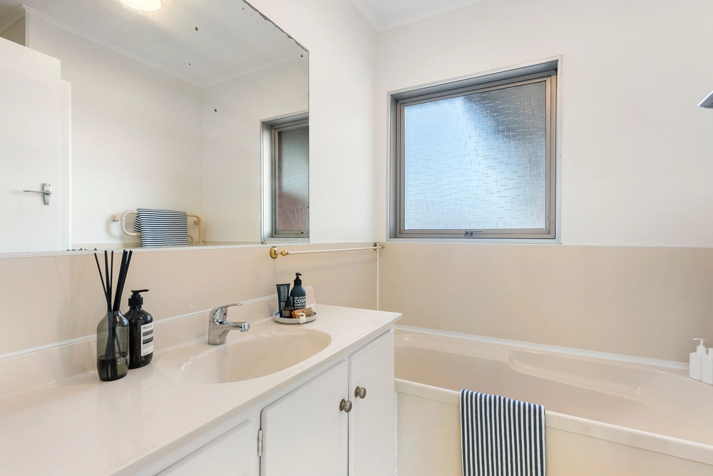 Photos of 83 Sylvan Avenue
