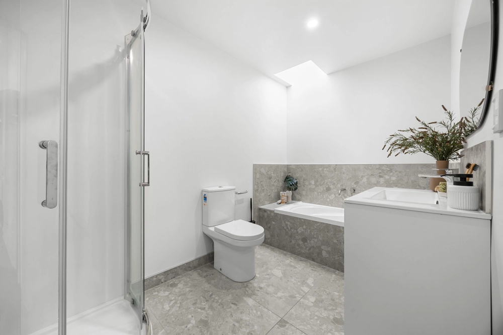 Photos of 102C Celtic Crescent