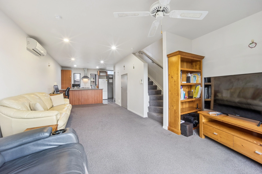 Photos of 67/42 Holly Street