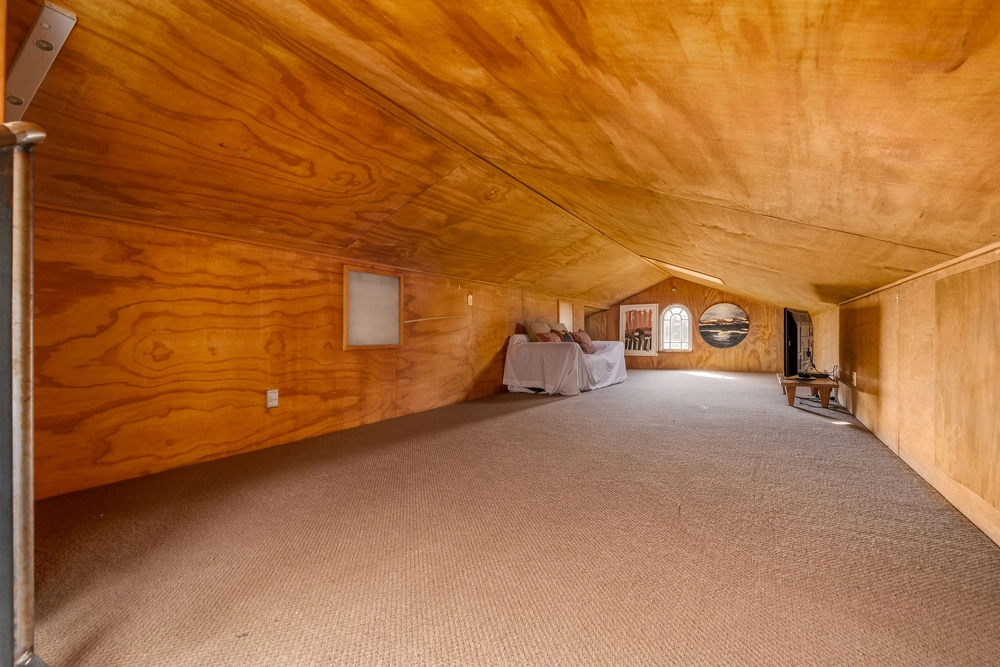 Photos of 101 Heberden Avenue