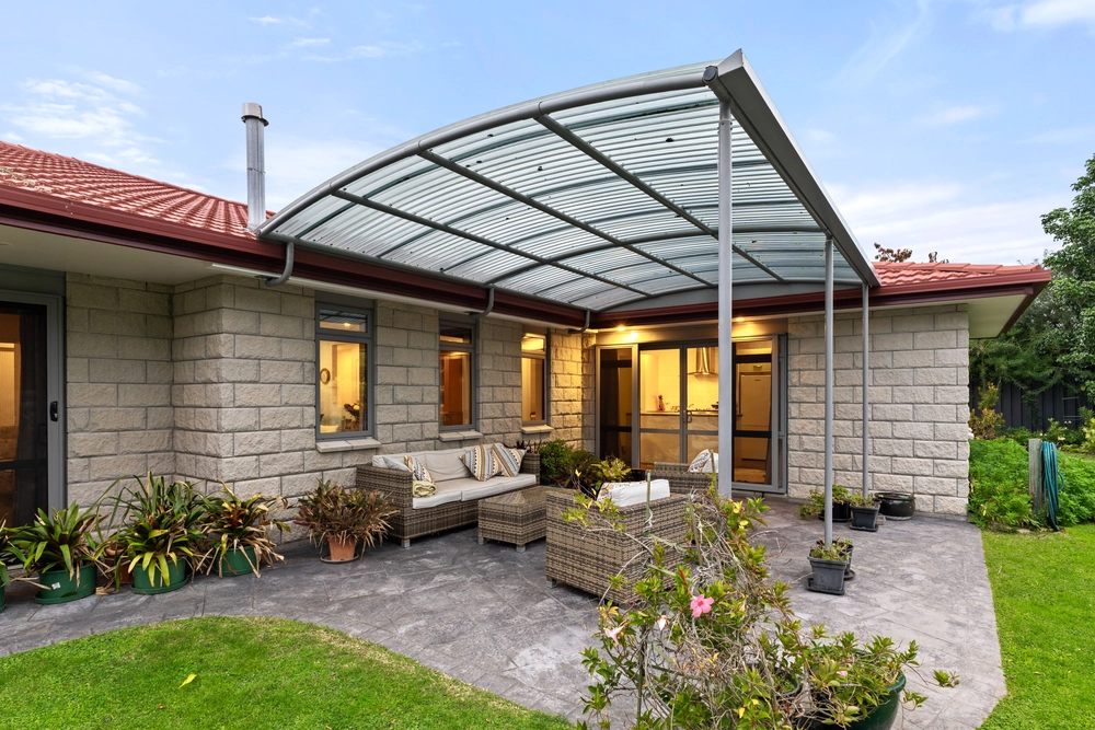 Photos of 12 Charteris Rise