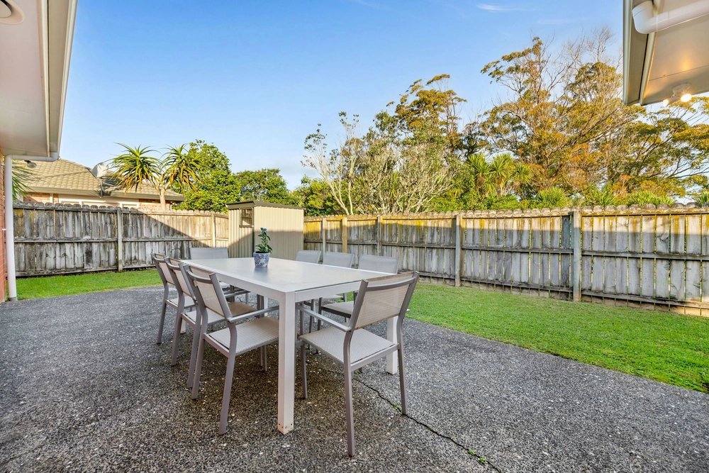 Photos of 2/32 Glanworth Place