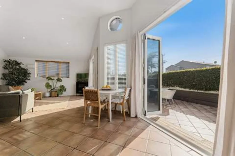 Photos of 1028A Papamoa Beach Road