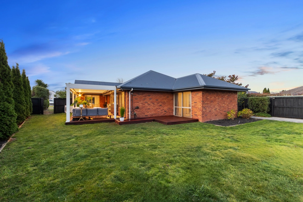 Photos of 45 Kinsella Crescent