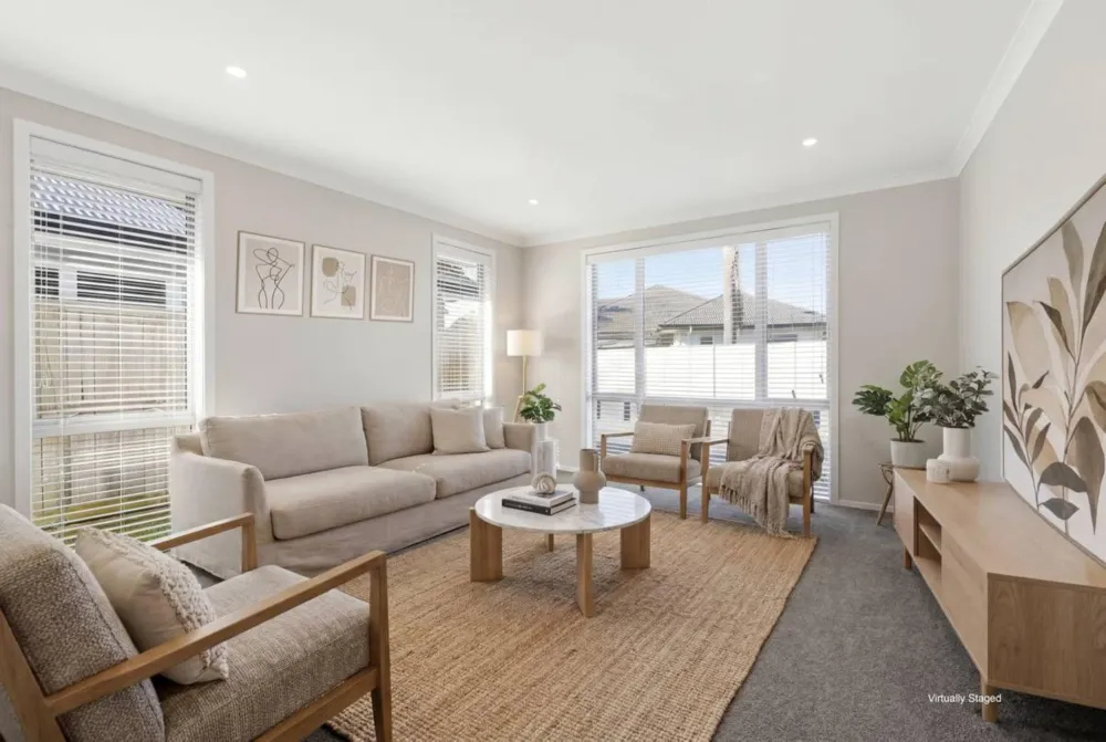 Photos of 6 Cassinia Close