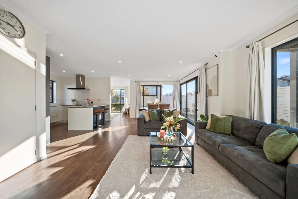 Photos of 9 Vincent McGrath Crescent
