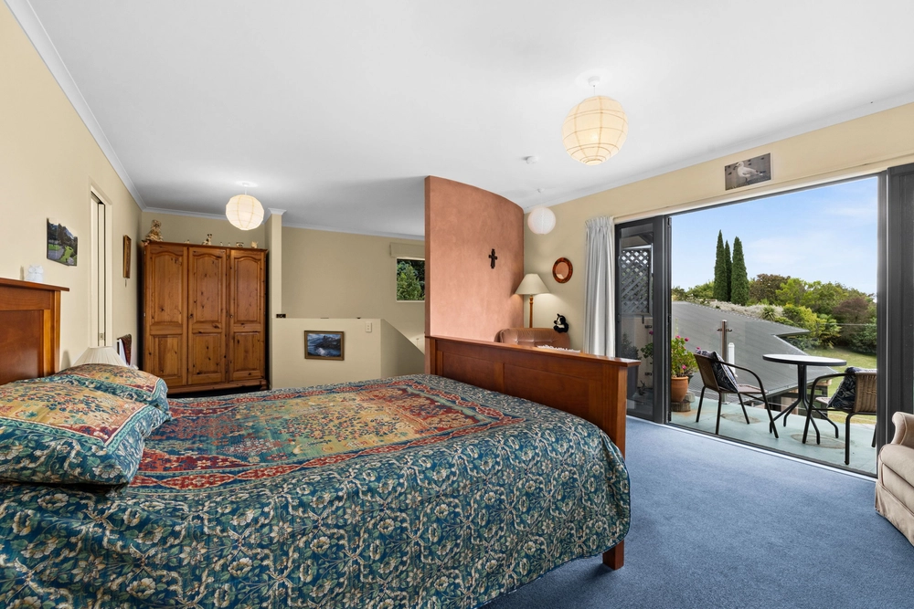 Photos of 65 Endsleigh Drive