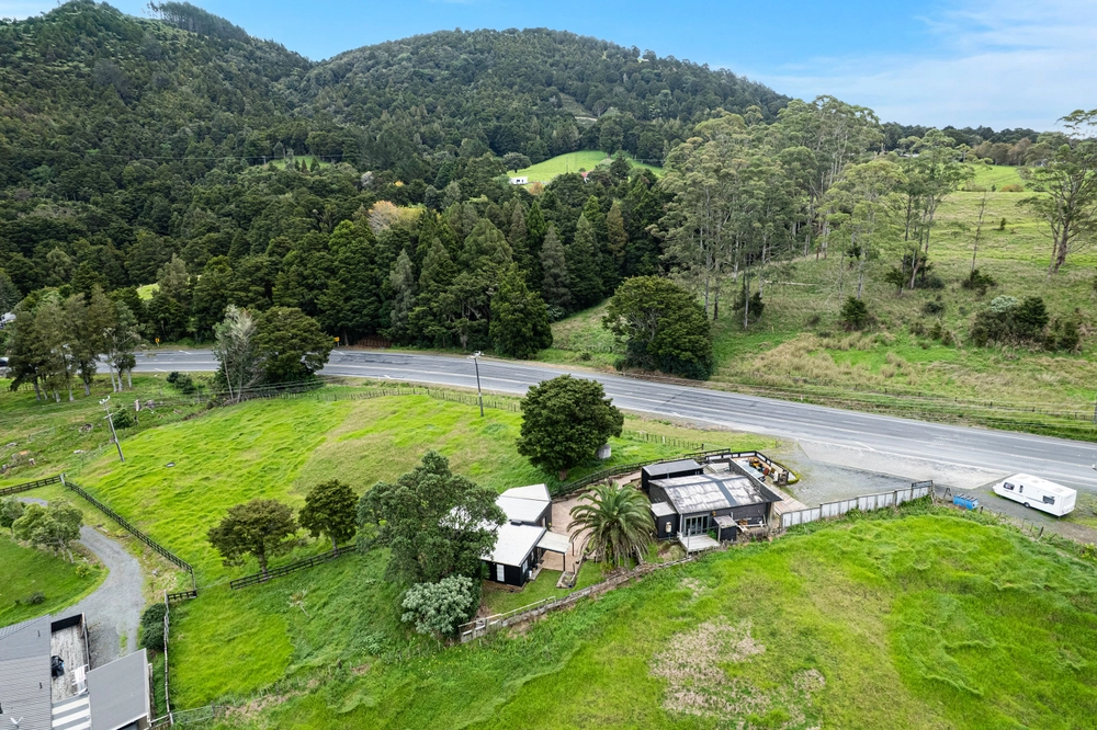 Photos of 200 Great North Road