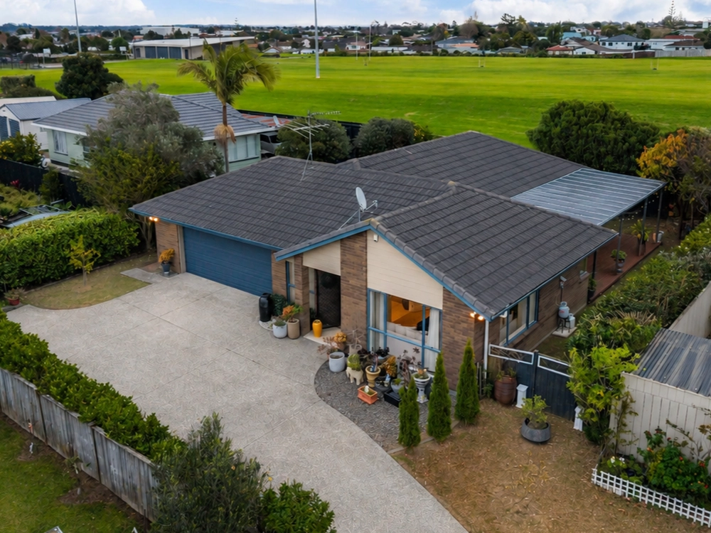 Photos of 12 Rushbury Place