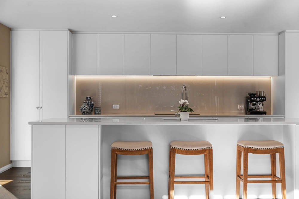 Photos of 20 Thornycroft Street