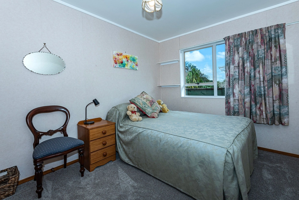 Photos of 16 Sorrento Street