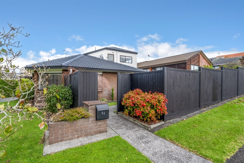 Photos of 9A Nicholas Road