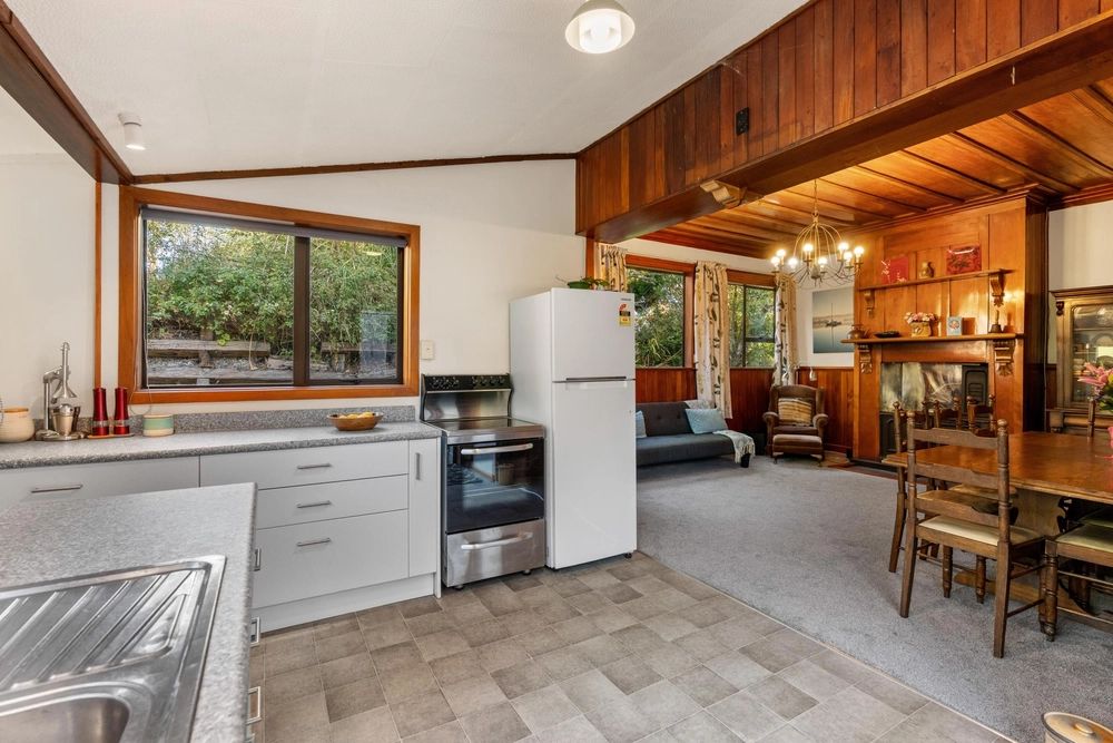 Photos of 2 Ensor Street