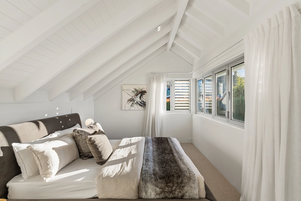 Photos of 6 Paget Street