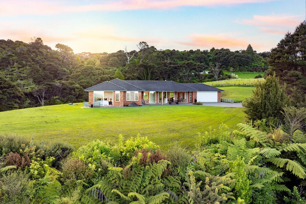 Photos of 395C Matakana Valley Road