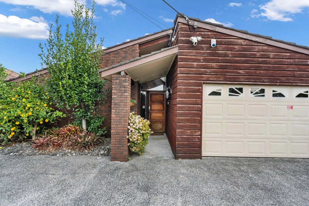 Photos of 41 Churchill Street