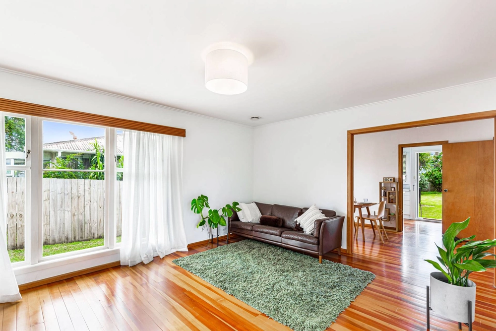 Photos of 16 ward crescent te