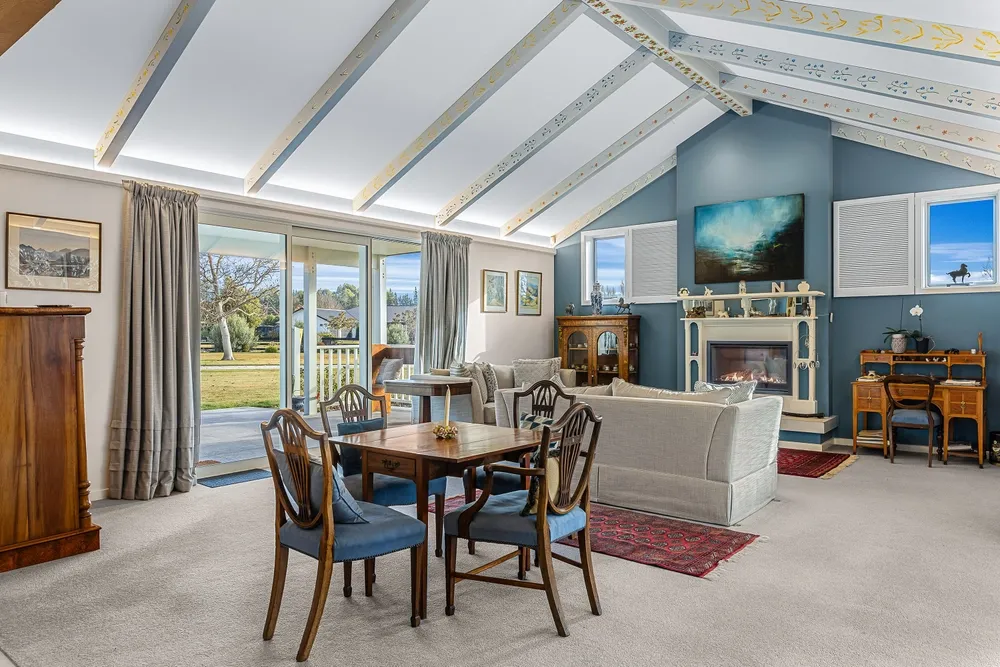 Photos of 134 Cullen Avenue