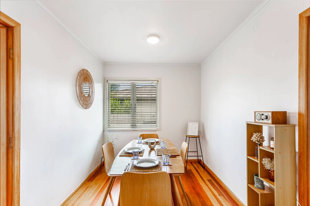 Photos of 16 ward crescent te