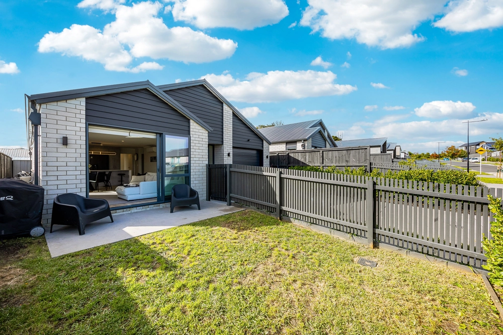 Photos of 4 Hillock Rise