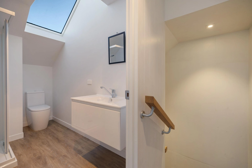 Photos of 8 Bale Road, Hanley's Farm
