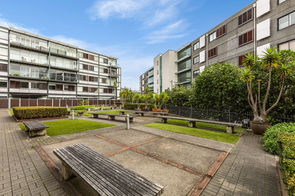 Photos of 511/125 Customs Street