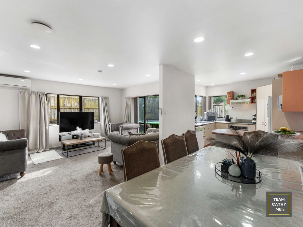 Photos of 2/124 Alfriston Road