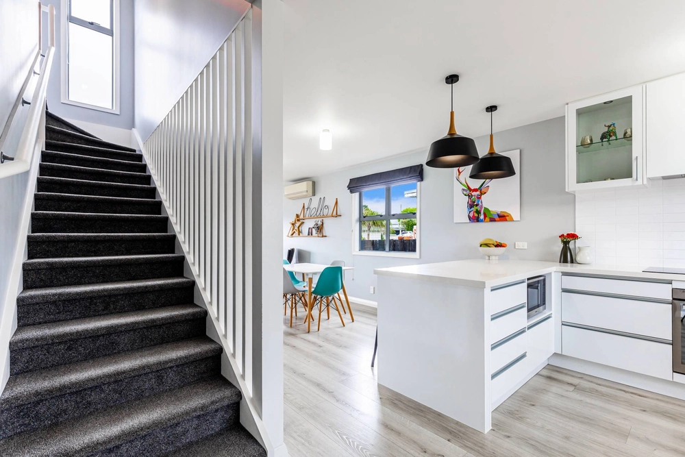Photos of 103a wharf road te
