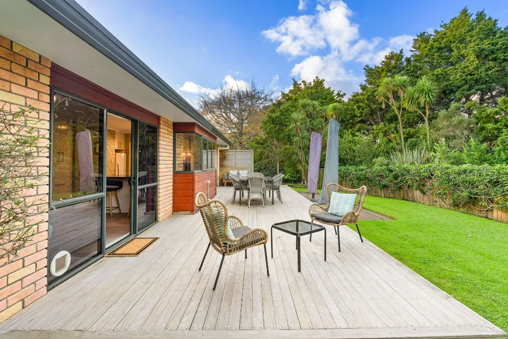 Photos of 10 Notre Dame Way