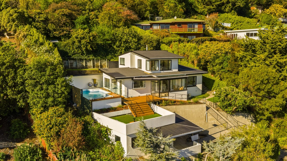 Photos of 35 Rapaki Road