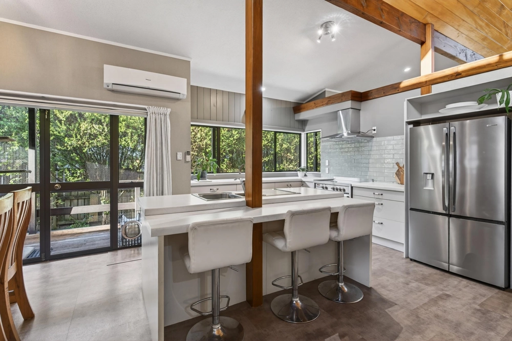 Photos of 16 Rosella Place