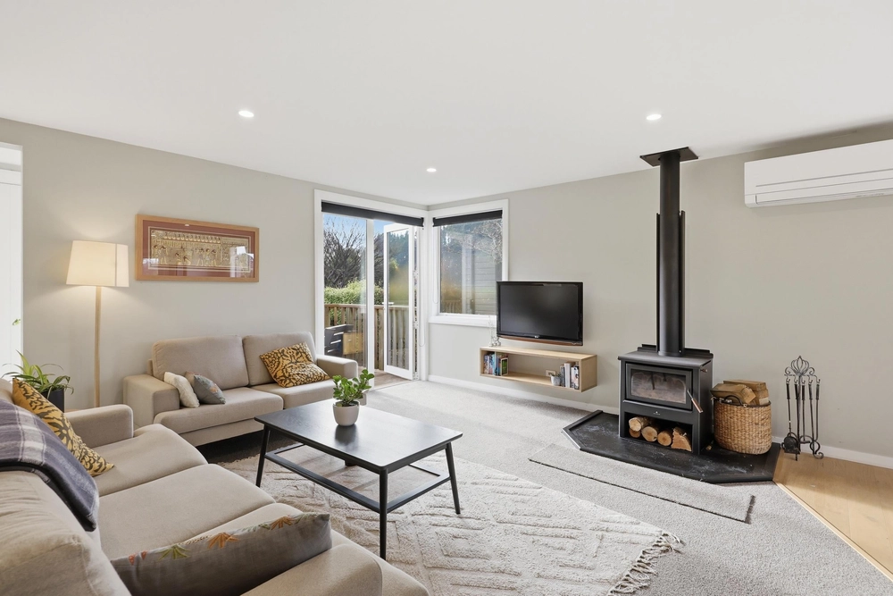 Photos of 17 Ipswich Street