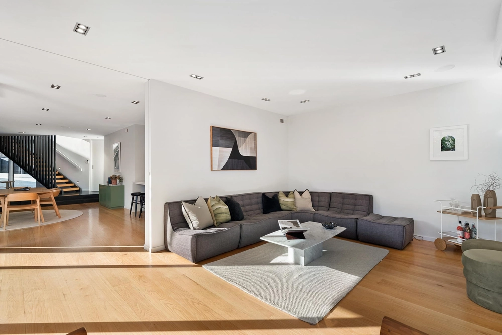 Photos of 45A Maskell Street