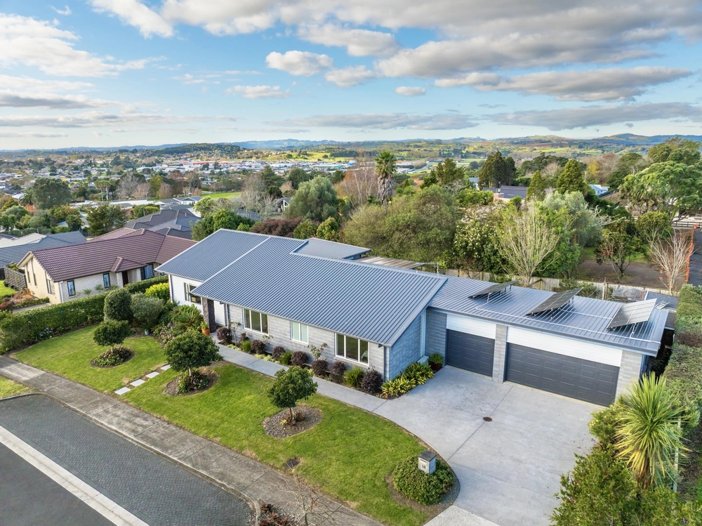 Photos of 14 Stonedale Drive