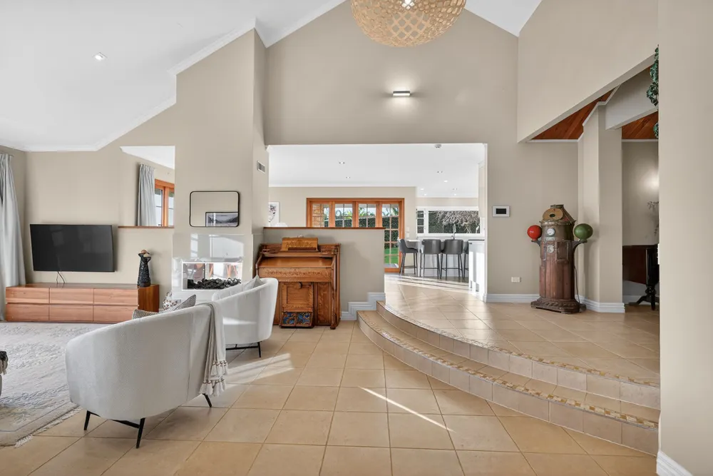 Photos of 136 Mcrobbie Road